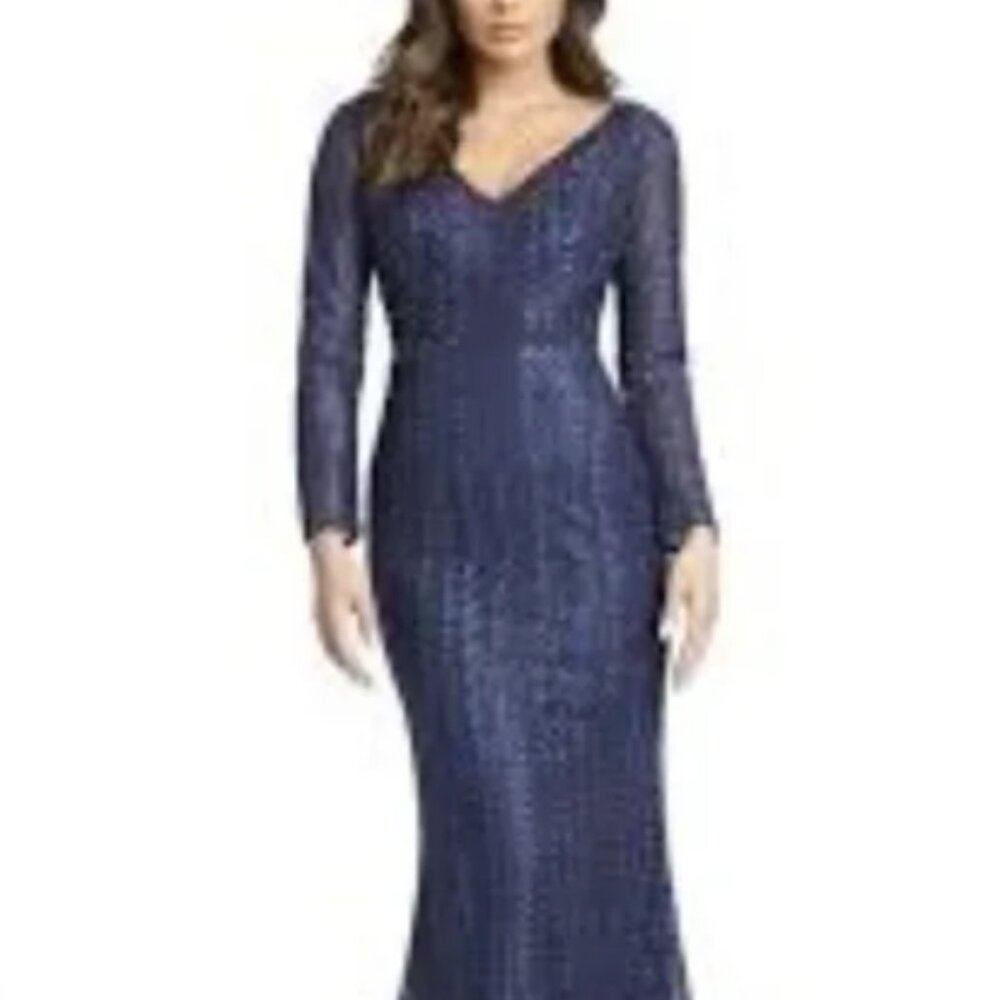 MAC DUGGAL; NWT EMBROIDERED LONG SLEEVE V NECK TRUMPET GOWN NWOT Size 18